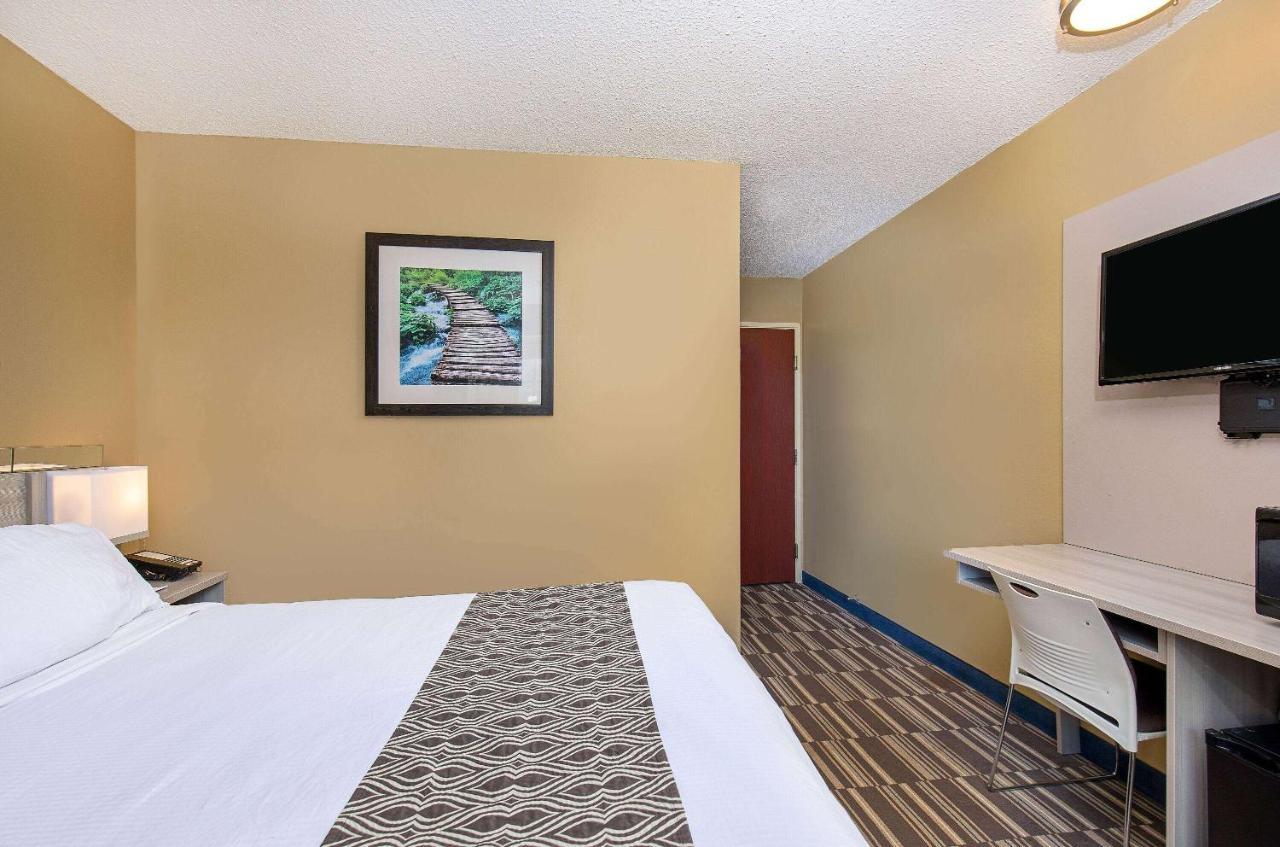 Microtel Inn & Suites By Wyndham Dry Ridge Eksteriør bilde